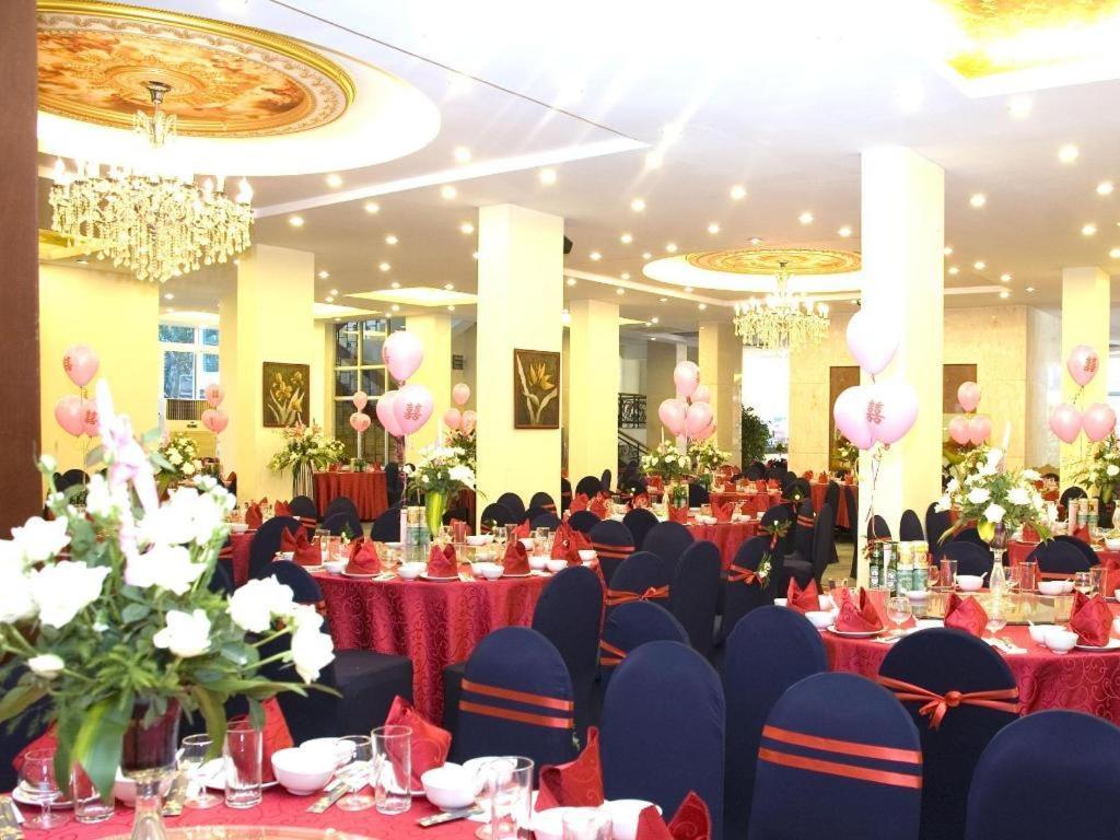 Huu Nghi Hotel Hai Phong Buitenkant foto