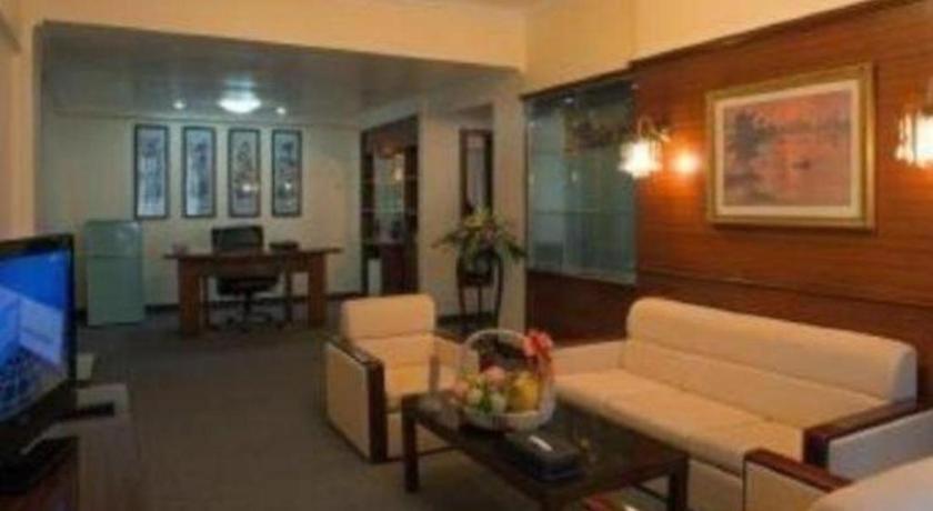Huu Nghi Hotel Hai Phong Buitenkant foto