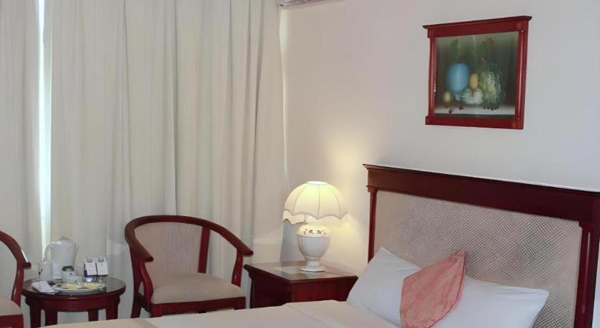 Huu Nghi Hotel Hai Phong Buitenkant foto
